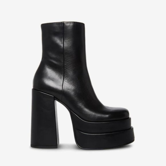 Steve Madden Shoes - STEVE MADDEN COBRA LEATHER PLATFORM ANKLE BOOT